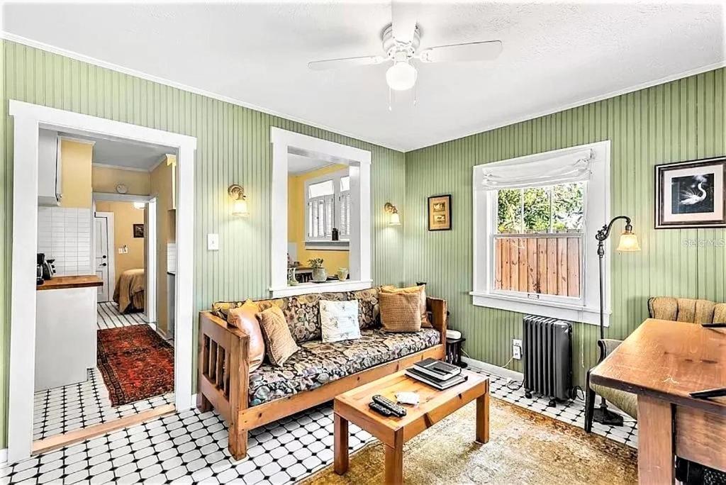 טאמפה Charming 1923 Cottage At Erehwon Retreat מראה חיצוני תמונה